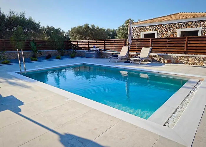 شقة Mandilaria Stone House *