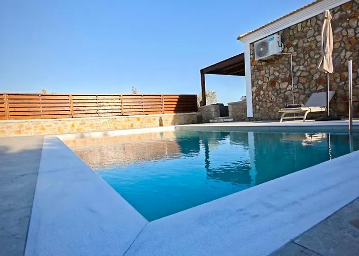 Mandilaria Stone House 아파트