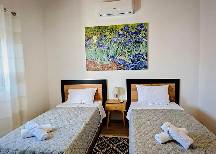 Apartament Mandilaria Stone House *